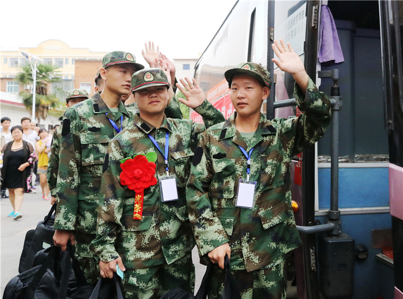 内乡欢送新兵入伍3_副本.jpg