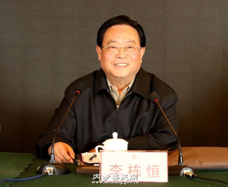 著名诗人、书法家、《中华诗词》、《中华辞赋》、《诗词之友》杂志顾问李栋恒中将与大家分享文学创作感受.jpg
