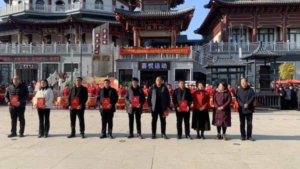 内乡县:第二届全民公益春演成功举办